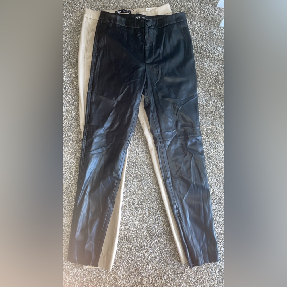 Zara - 2 pairs of high rise leggings(lined)